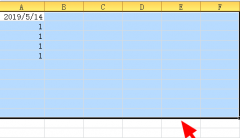 Excel怎么设置区域格式为自动套用格式？